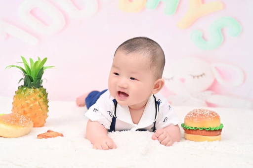 阿拉善盟宝宝肚子胀拉稀怎么办