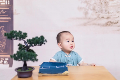 阿拉善盟怀孕为啥肚子会长毛